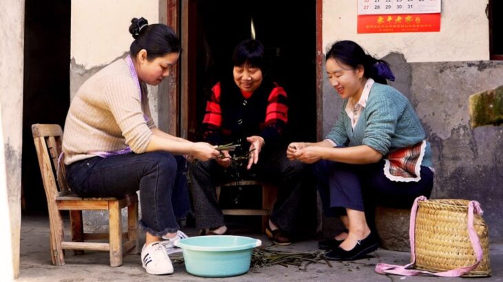 【舊影片】長者食堂，讓老人們“食有所依，老有所樂”【乡愁沈丹 Shen Dan】